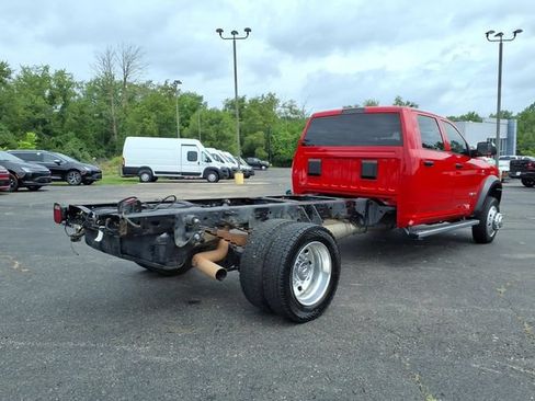 Used 2022 RAM 5500 Tradesman w/ Chrome Appearance Group AWD/4WD image 7