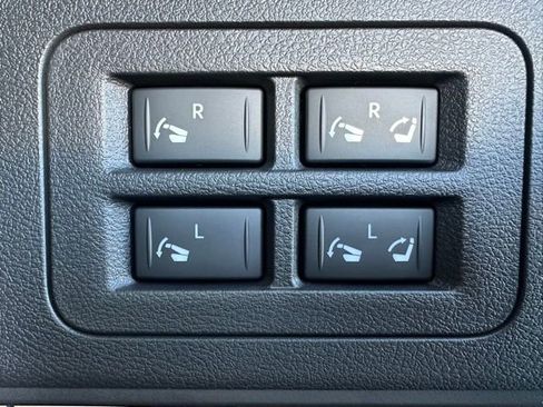 New 2026 Nissan Armada PRO-4X w/ Captain's Chari Seat Package image 31