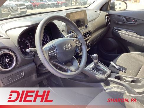 Used 2023 Hyundai Kona SEL image 9
