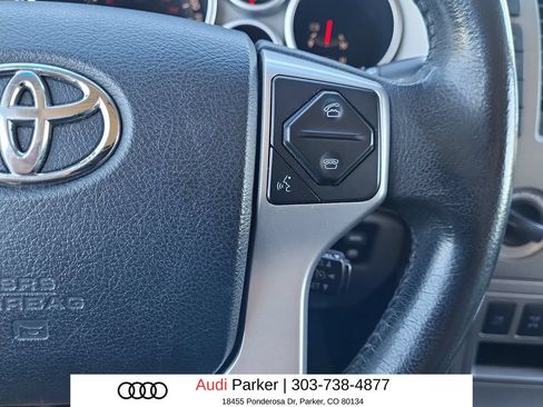 Used 2014 Toyota Sequoia Limited AWD/4WD image 18