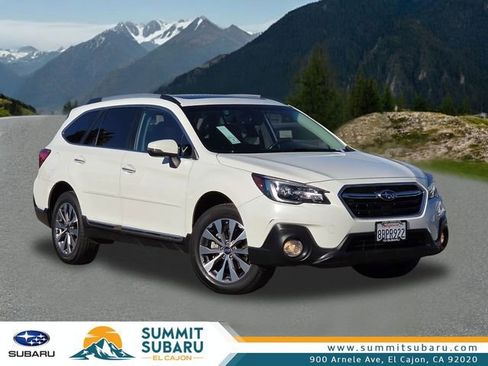 Used 2018 Subaru Outback 2.5i Touring image 1