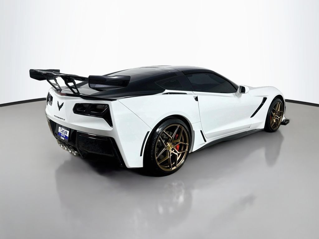 Used 2014 Chevrolet Corvette Stingray Coupe w/ 3LT Preferred Equipment Group RWD image 8