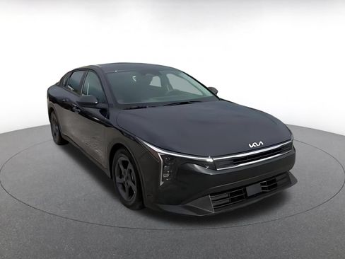 Used 2025 Kia K4 FWD image 16