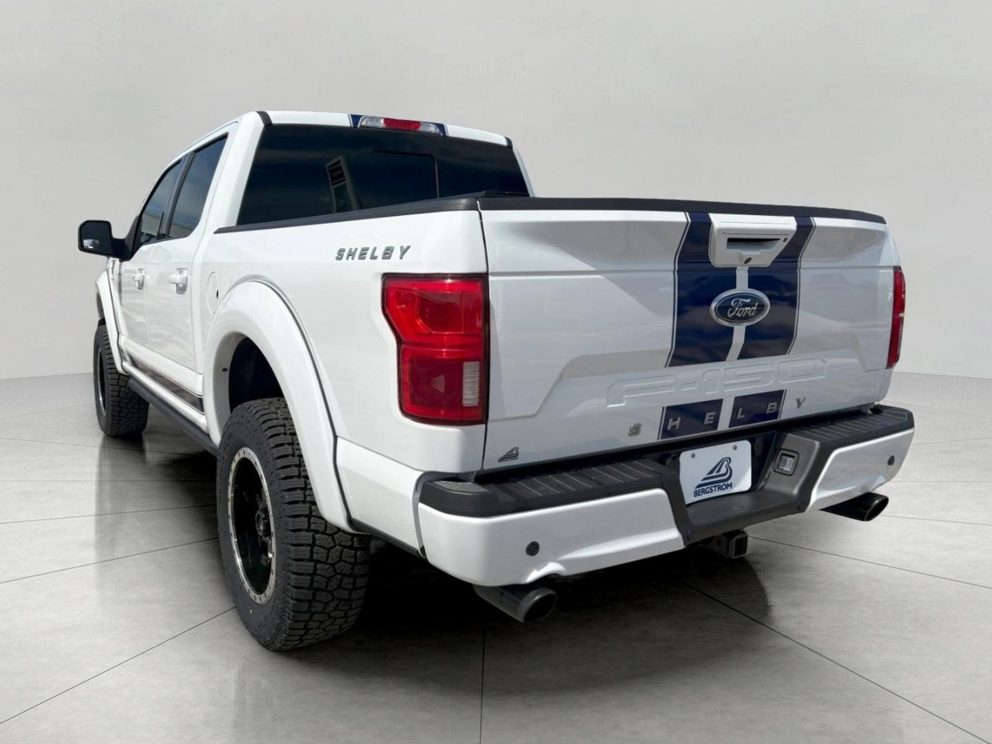 Used 2019 Ford F150 Lariat w/ Equipment Group 502A Luxury AWD/4WD image 6