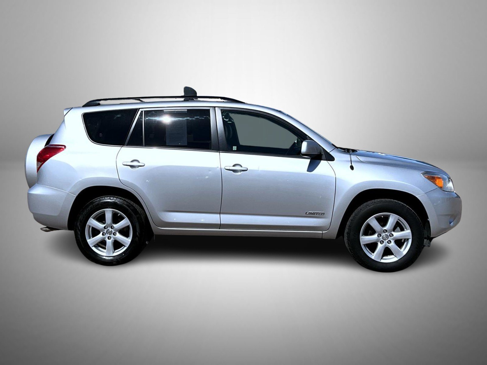 Used 2007 Toyota RAV4 Limited FWD image 4