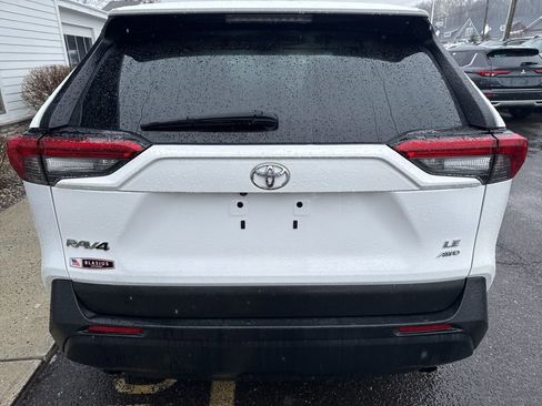 Used 2024 Toyota RAV4 LE image 4