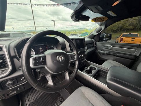 Used 2021 RAM 1500 Big Horn AWD/4WD image 11