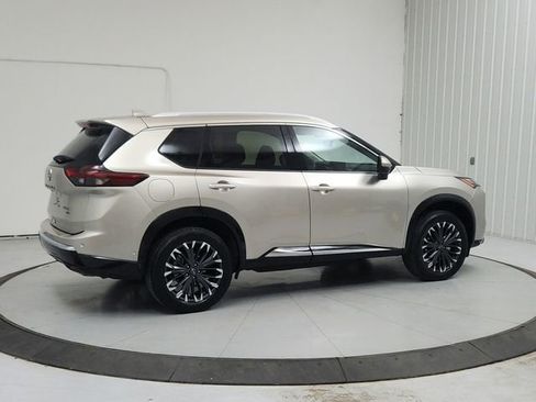 Used 2026 Nissan Rogue Platinum w/ Platinum Premium Package AWD/4WD image 7