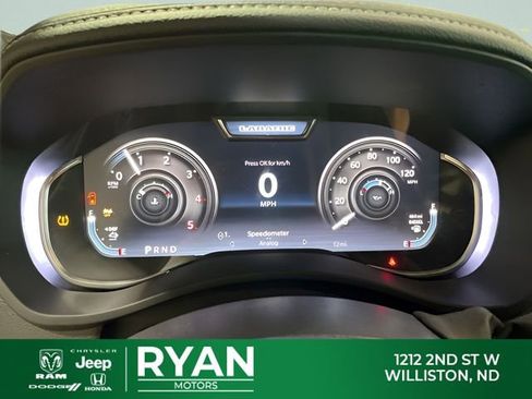 New 2025 RAM 2500 Laramie image 28