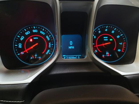 Used 2013 Chevrolet Camaro LS image 23