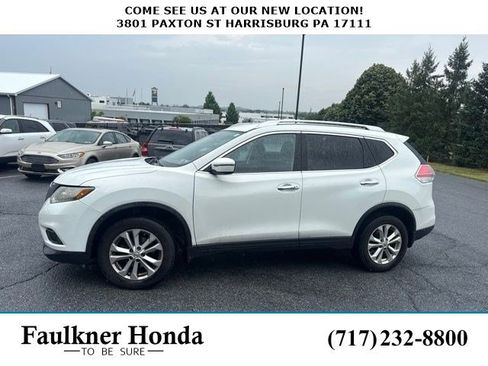 Used 2016 Nissan Rogue SV AWD/4WD image 1