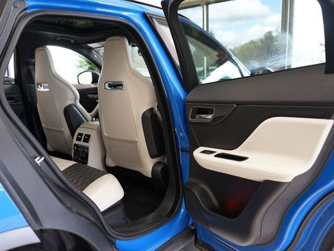 Used 2020 Jaguar F-PACE SVR AWD/4WD image 54
