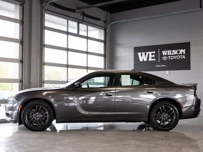 Used 2019 Dodge Charger SXT w/ Blacktop Package