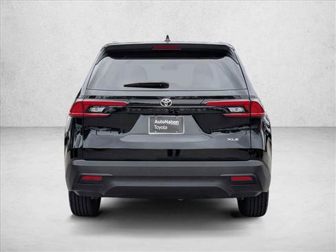 Used 2025 Toyota Grand Highlander FWD image 7