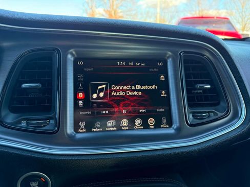 Used 2015 Dodge Challenger R/T Plus image 23