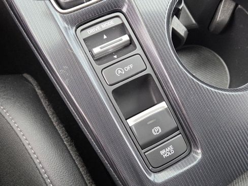 Used 2023 Honda Civic Sport image 5