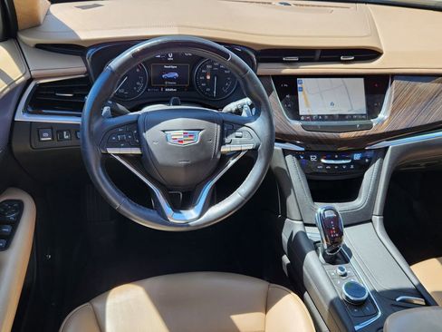 Used 2024 Cadillac XT6 Sport w/ Platinum Package AWD/4WD image 9