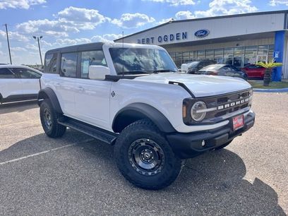 New 2025 Ford Bronco Outer Banks