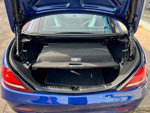 Used 2020 Mercedes-Benz SLC 300 image 7