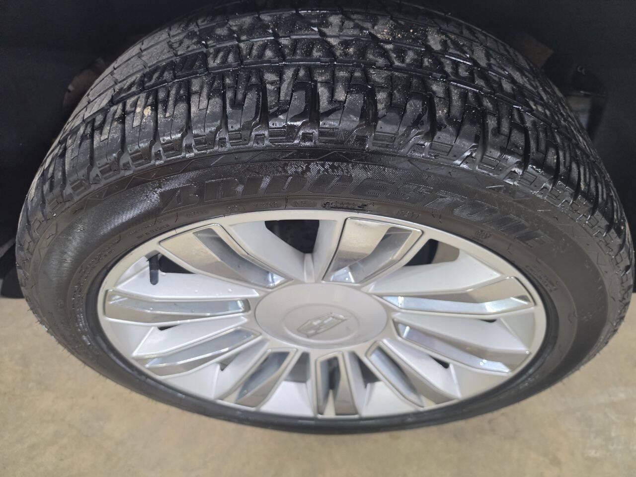 Used 2017 Cadillac Escalade Platinum AWD/4WD image 12
