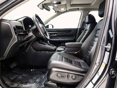 Used 2025 Honda CR-V EX-L image 13