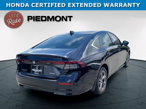 Used 2025 Honda Accord EX-L image 6