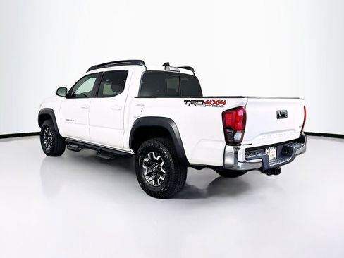 Used 2018 Toyota Tacoma TRD Off-Road image 7