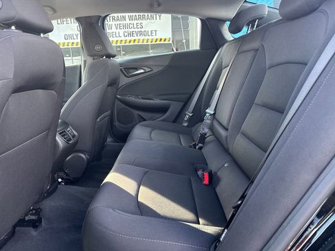 Used 2024 Chevrolet Malibu LT image 28