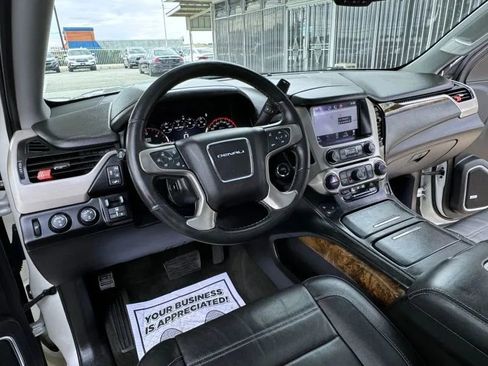 Used 2015 GMC Yukon XL Denali w/ Open Road Package image 27