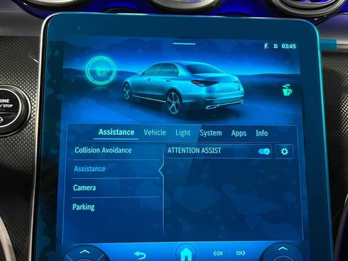 Used 2025 Mercedes-Benz C 300 4MATIC Sedan image 28