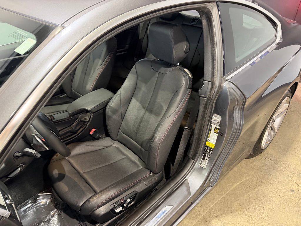 Used 2018 BMW 430i xDrive Coupe AWD/4WD image 12