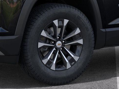 New 2026 Chevrolet Equinox LT w/ Convenience Package II FWD image 11