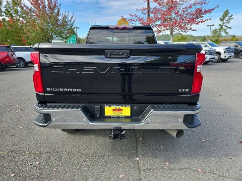 Certified 2020 Chevrolet Silverado 3500 LTZ w/ LTZ Plus Package image 5