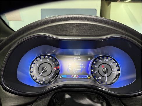 Used 2016 Chrysler 200 S w/ Navigation & Sound Group I image 34