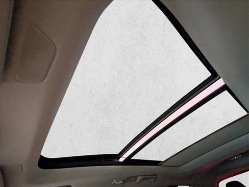 New 2026 Volvo XC90 B5 Plus w/ Protection Package image 15