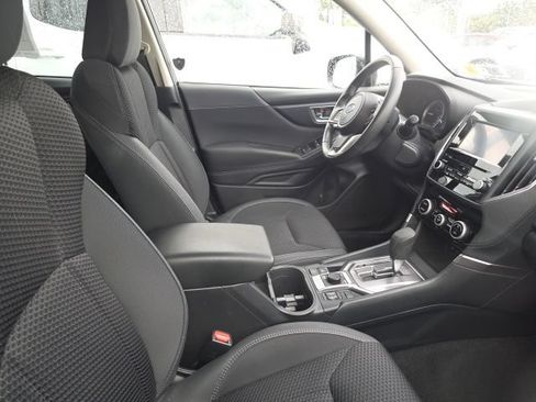Used 2023 Subaru Forester Premium AWD/4WD image 6