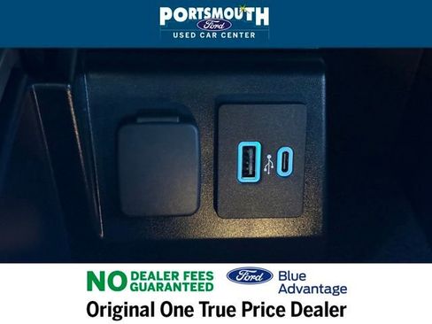 Certified 2022 Ford Explorer XLT w/ Equipment Group 202A image 14