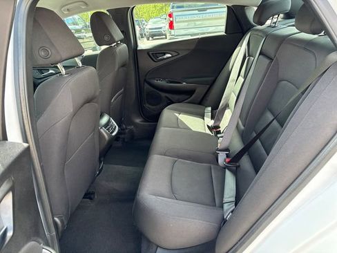 Used 2024 Chevrolet Malibu LT FWD image 20