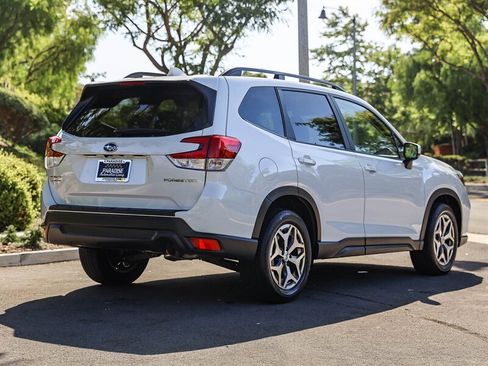 Used 2021 Subaru Forester Premium w/ Popular Package #1 AWD/4WD image 5