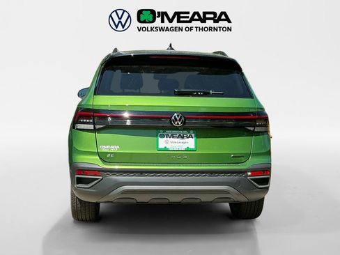 New 2025 Volkswagen Taos SE image 4