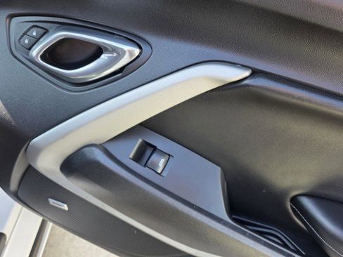 Used 2017 Chevrolet Camaro LT w/ RS Package image 18