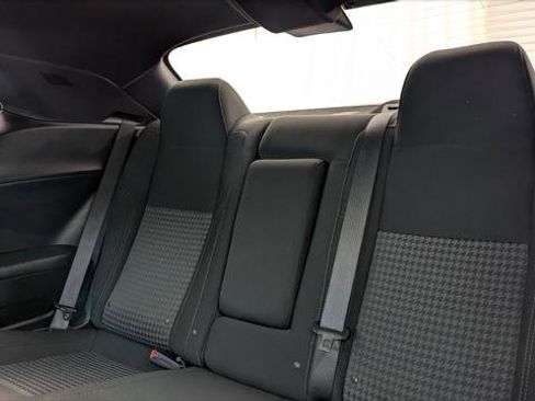 Used 2019 Dodge Challenger SXT image 16