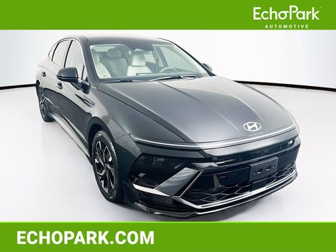 Used 2024 Hyundai Sonata SEL FWD image 1