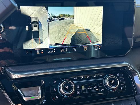 Used 2025 GMC Sierra 2500 Denali w/ Denali Reserve Package image 31