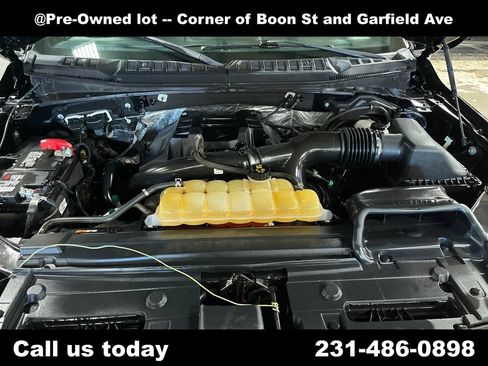 Used 2017 Ford F150 XLT w/ Equipment Group 302A Luxury AWD/4WD image 10