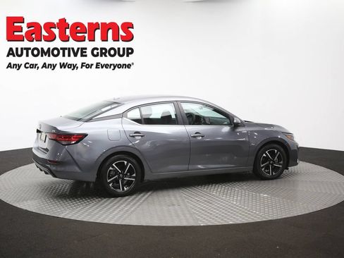 Used 2024 Nissan Sentra SV FWD image 45