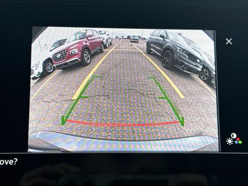 Certified 2025 Volkswagen Taos S image 13