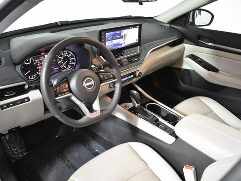 Certified 2023 Nissan Altima 2.5 SL image 13