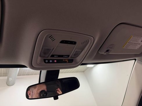 Used 2019 Chevrolet Traverse LT image 85