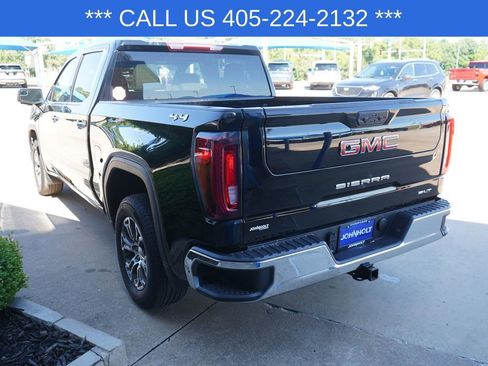 Used 2025 GMC Sierra 1500 SLT AWD/4WD image 15